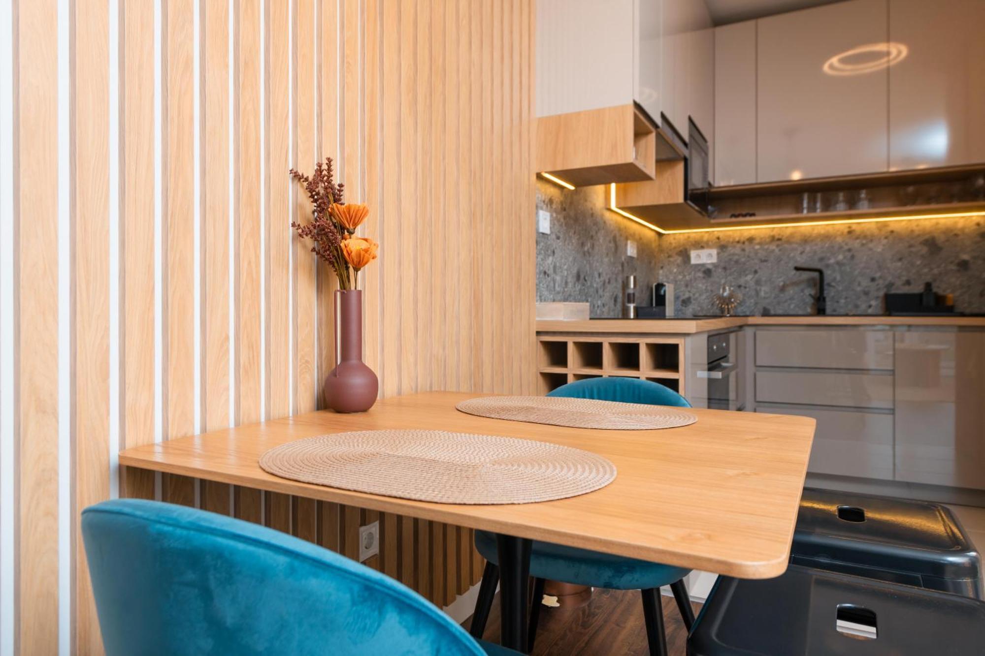 Waterfront City Apartments By Urbanrent 부다페스트 외부 사진
